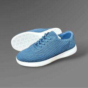 The Sak Nordstrom Asha Blue Women’s Crochet Sneakers Sz 8.5-9